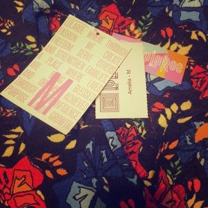 *SOLD* LuLaRoe Amelia Dress